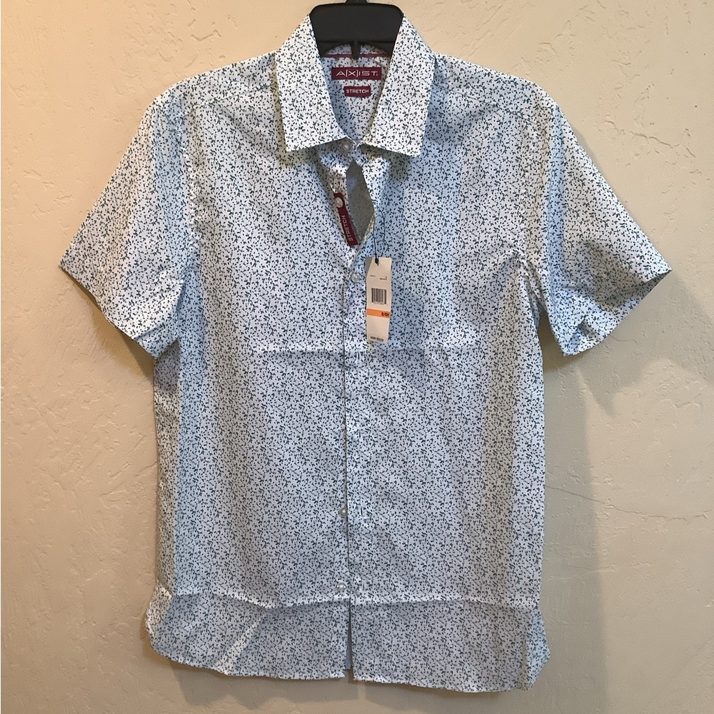 AXIST new shirt small